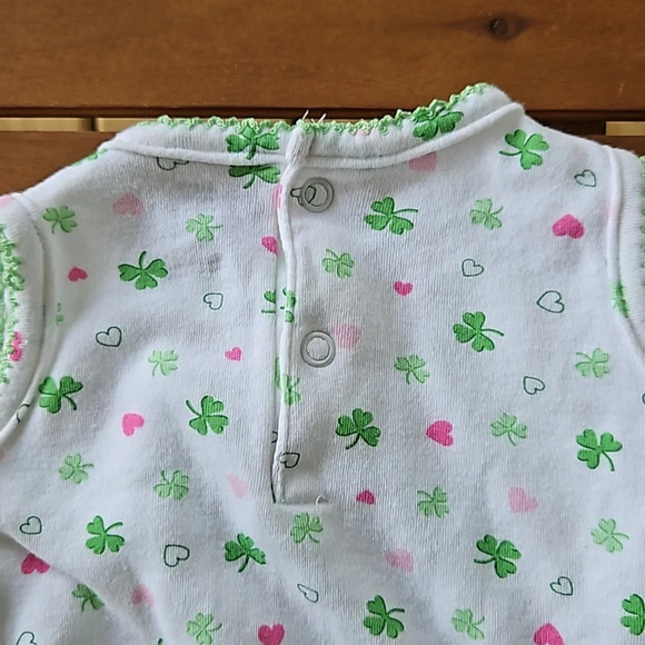 Carter's Just One Year Clover Kiss Me Romper Baby Girls 3M - Picture 8 of 9